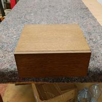 Coppia di comodini in legno design minimal