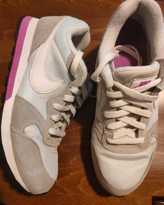 Sneakers da donna Nike 