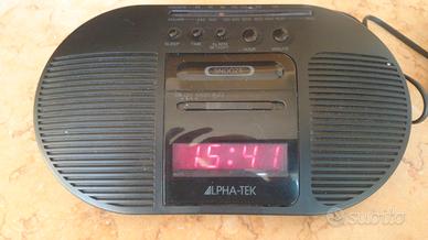 Radiosveglia vintage della Alpha Tek