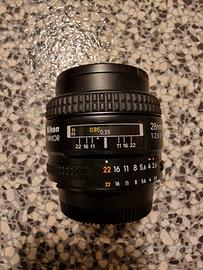 Obiettivo Nikon AF nikkor 28mm 1:2,8 D