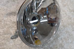 582946 Originale Piaggio Faro anteriore vespa 