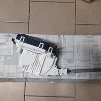 serratura porta post.sin. Mercedes Classe C w204
