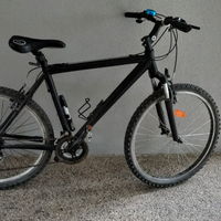 Bici mtb con telaio in alluminio