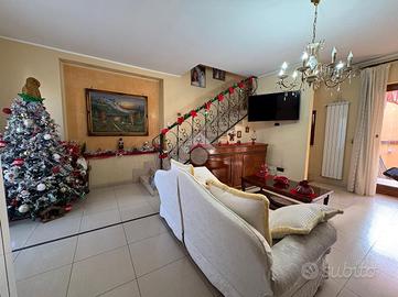 VILLA SINGOLA A CAIVANO