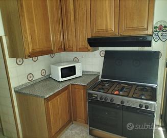 Mobili arredo cucina.