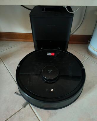 Robot aspirapolvere 