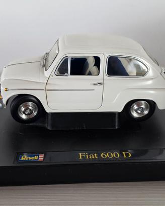 Fiat 600 D (1963) – Revell 1/18 Modellino Diecast