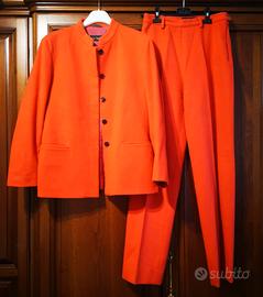 Completo donna Corneliani rosso aranciato