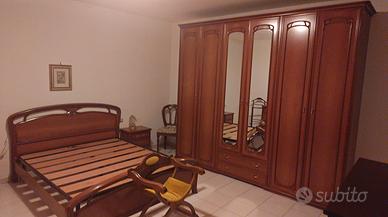 camera da letto buono stato 