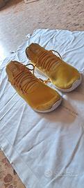 ADIDAS Scarpe Pw Hu Holi Tennis Hu Yellow/Ftwr Whi