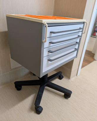 gratis servo mobile / carrello con cassetti