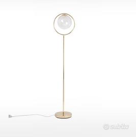 Lampada da terra oro a sfera