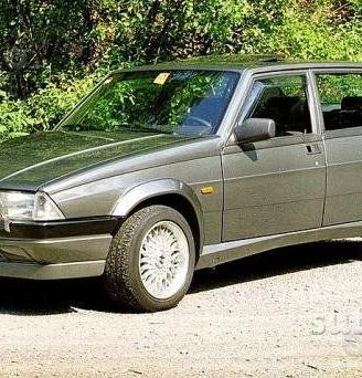 Parabrezza Alfa Romeo 75 (85-93)