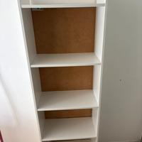 Scaffale bianco