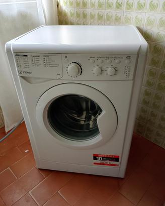 Lavatrice Indesit 6kg 