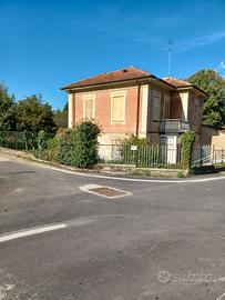 Villino e fabbricati annessi