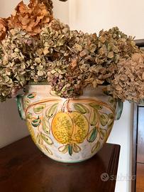 Vaso antico dipinto a mano