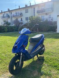Scooter phantom f12