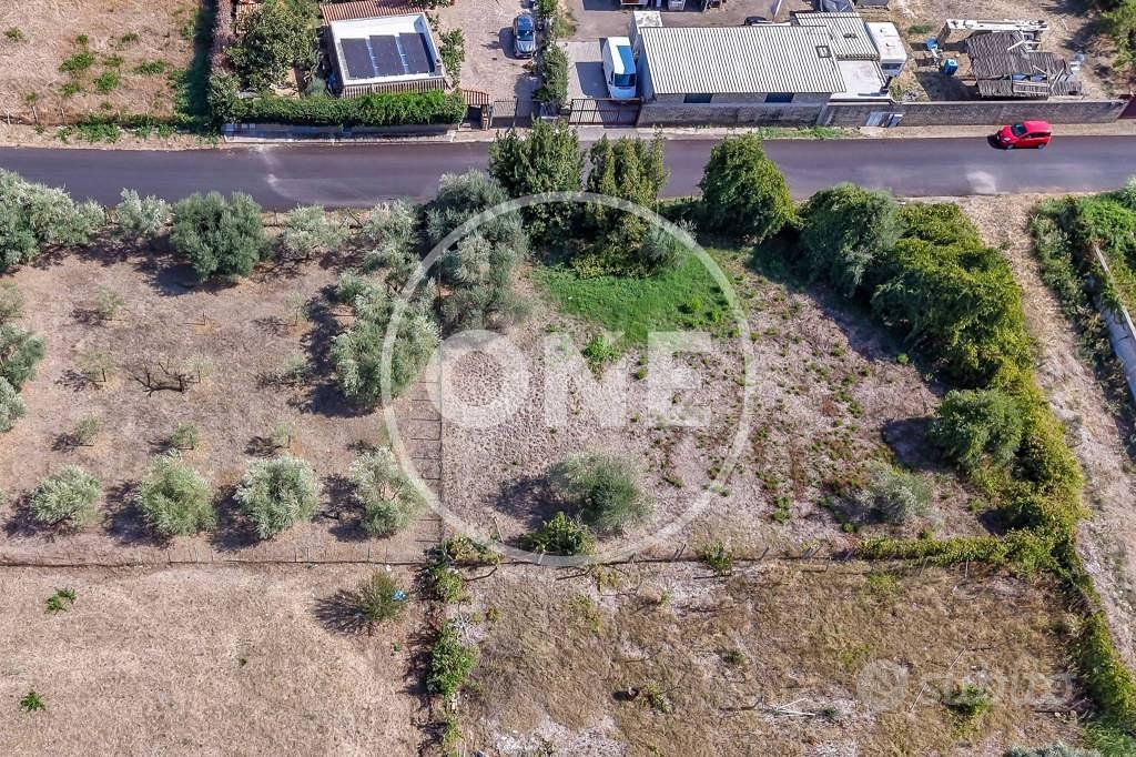 Terreno di 970 m² a Roma - Vista 4