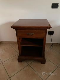 4 comodini in legno arte povera