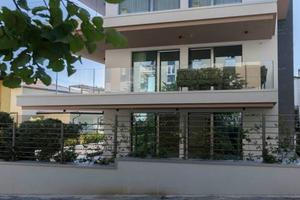 Appartamento di 186 m² con 4 locali e box auto a D