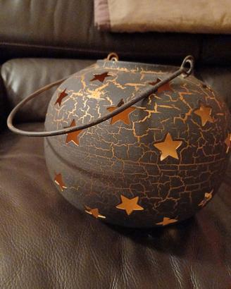 vaso di metallo