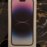 iPhone 14 Pro Max 256 GB con accessori