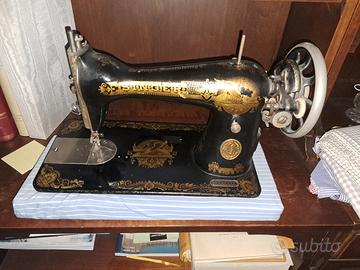 macchina da cucire singer antica