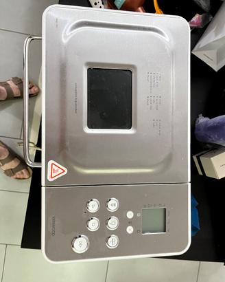 Kenwood BM 350  macchina automatica per il pane