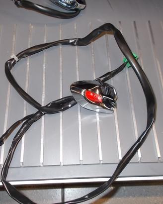 Commutatore devioluci dx Vespa 946