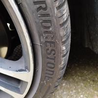 4 gomme Bridgestone invernali 205-45-17 