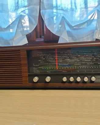 radio vintage SABA