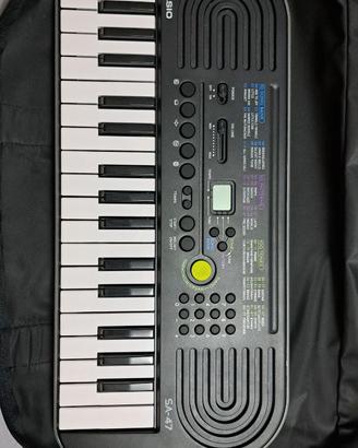 Pianola Casio SA-47.