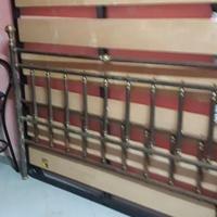 Letto matrimoniale in ottone
