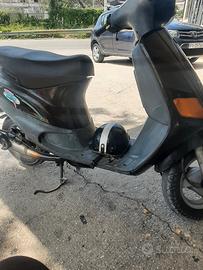 piaggio zip tutto elaborato con documenti da passa