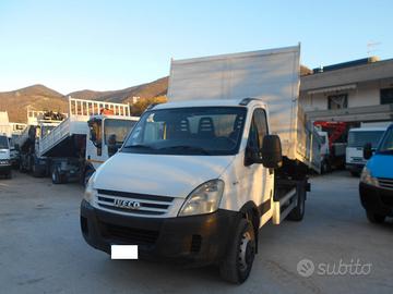 Iveco 65c18 ribaltabile trilaterale