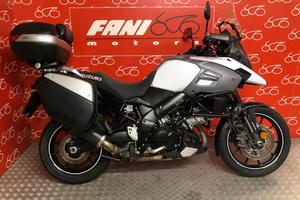 SUZUKI V-Strom 1000 DL .