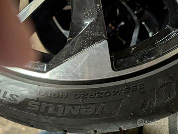 Cerchi + gomme semi-nuove Hankook