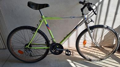 Bicicletta MTB mountain Bike anni 90