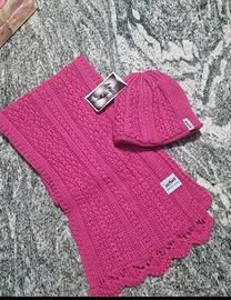 Sciarpa e cappello Youyour rosa