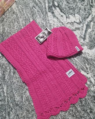 Sciarpa e cappello Youyour rosa