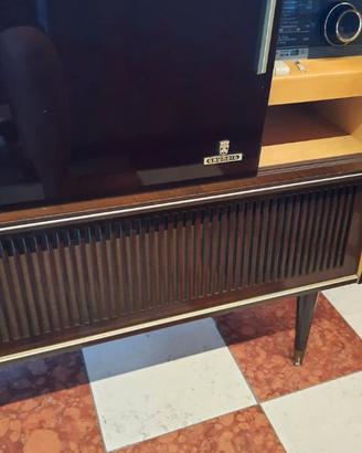 Mobile Grundig anni '70 con radio e giradischi