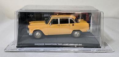 007 James Bond Checker Marathon Taxi.