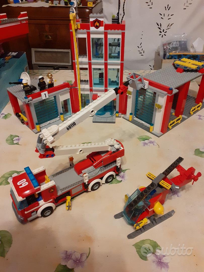 Lego stazione dei pompieri 60110 più barca 7906 - Tutto per i