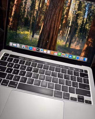 MacBook Pro 13  Apple M1