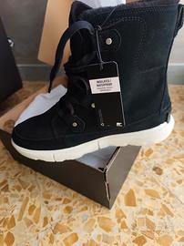 Scarpe impermeabili  . Sorel.