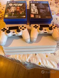 PlayStation 4 Pro 1TB + 2 Controller e giochi