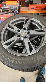 4 cerchi 17 renault con gomme invernali