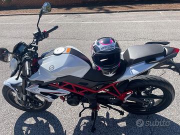 Benelli BN125