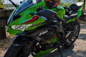 Kawasaki zx4rr 